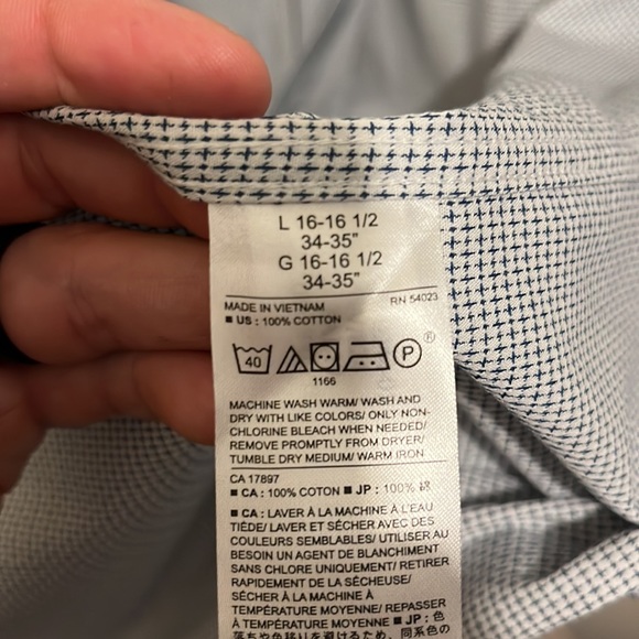 Banana Republic Button Down - Picture 4 of 4